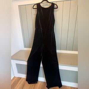 Elegant Black Velvet Jumpsuit